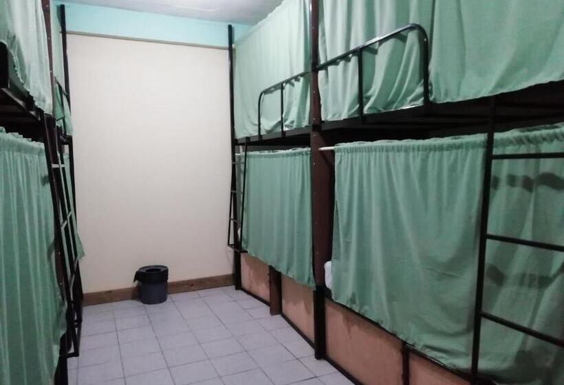 Kawoq Hostel
