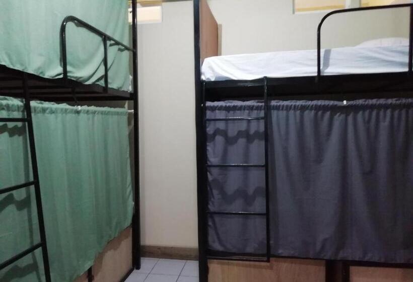 Kawoq Hostel