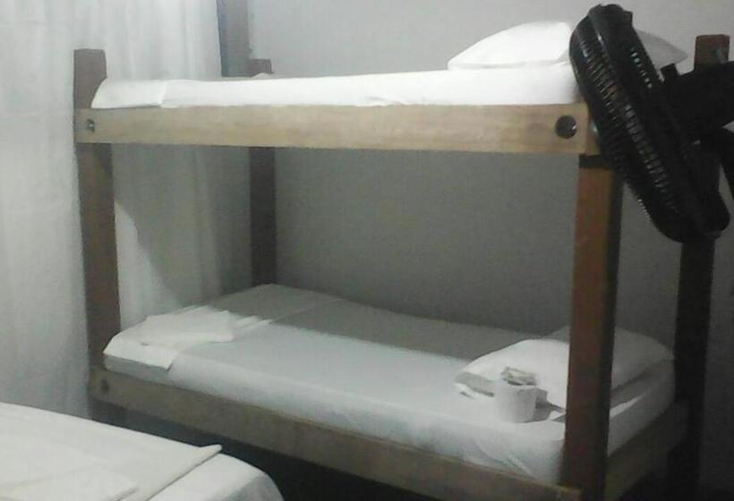 پانسیون Hostel Cattleya