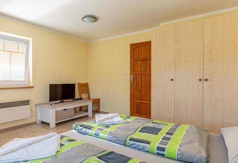 پانسیون Penzion Koula