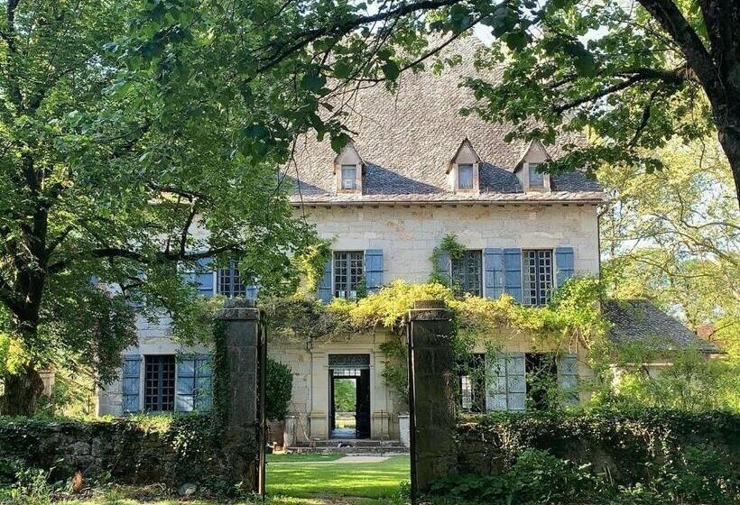 بنسيون The Stables Gite At Chateau Mas De Pradié