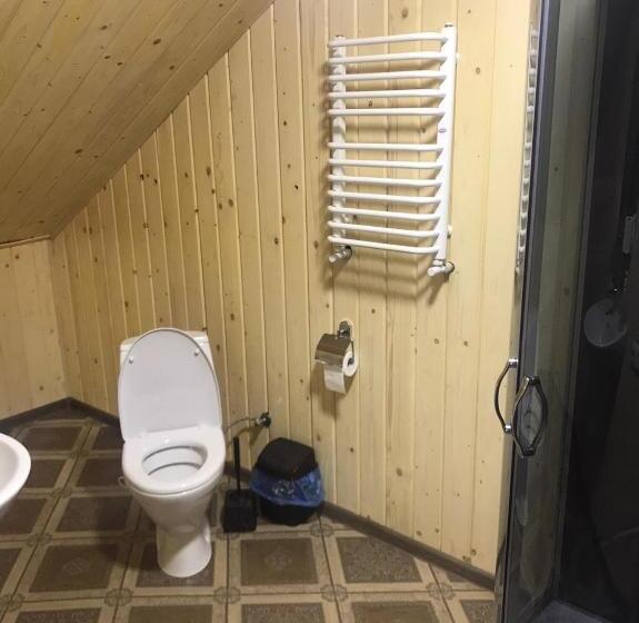 リゾートホテル чорна вода