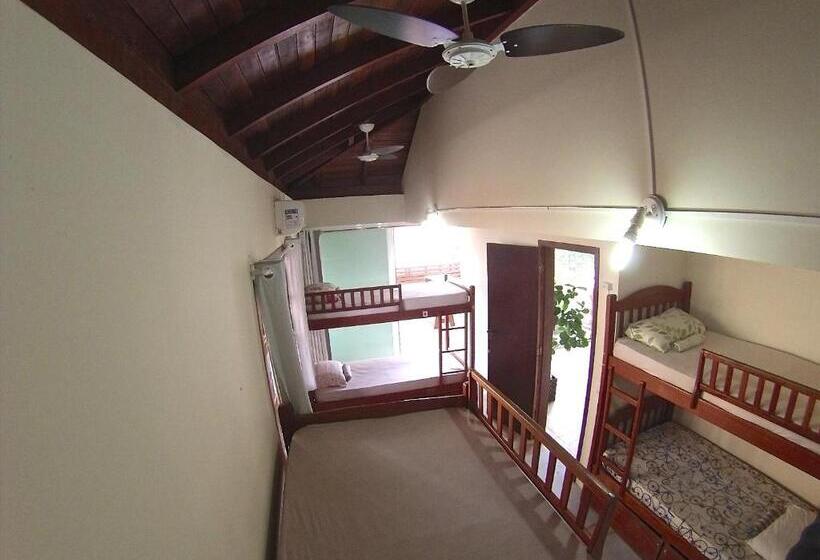 Sunhouse Hostel