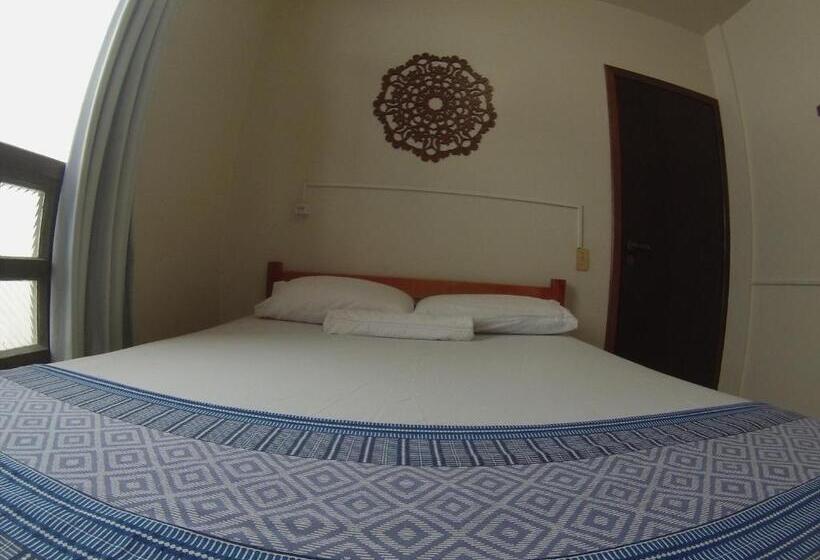 Sunhouse Hostel