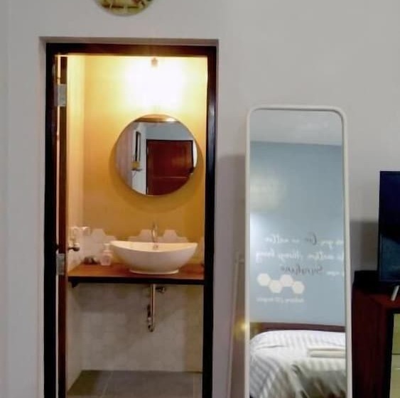 تختخواب و صبحانه Banya Bnb