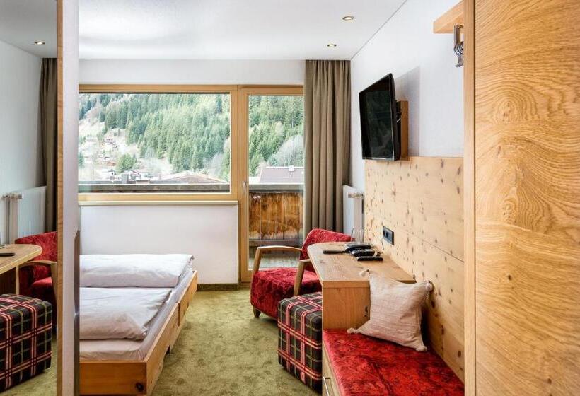 Bed and Breakfast Garni Ernst Falch