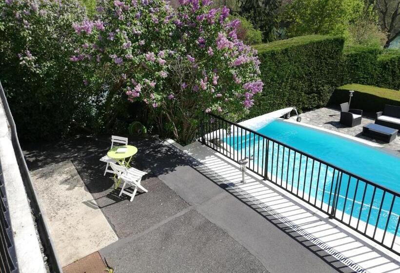 ベッドアンドブレックファースト La Fargette