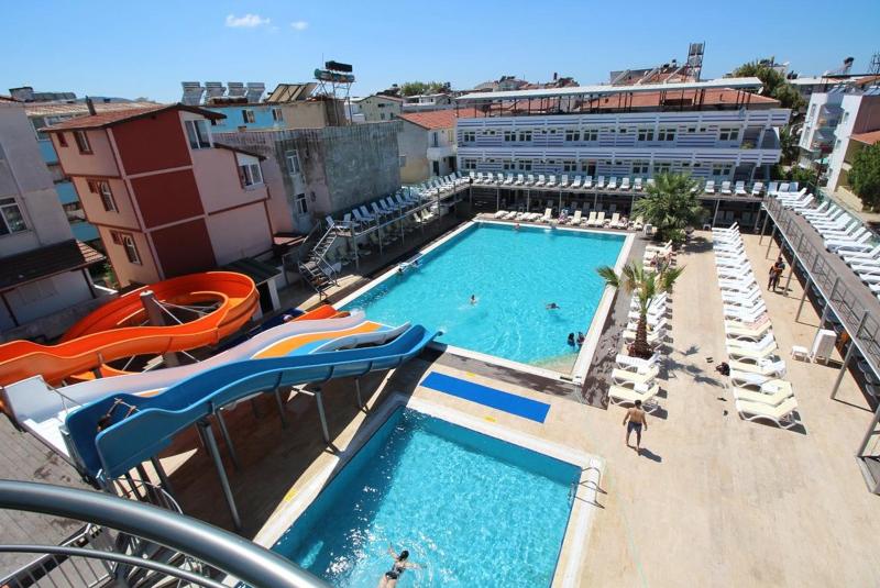 مبيت وإفطار Mari Pembe Otel
