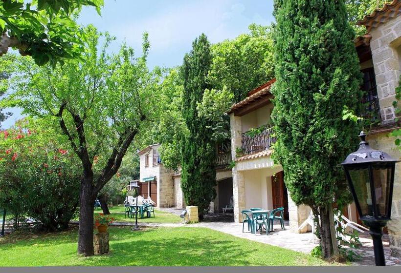 ホテル Auberge De La Tour  Appartements