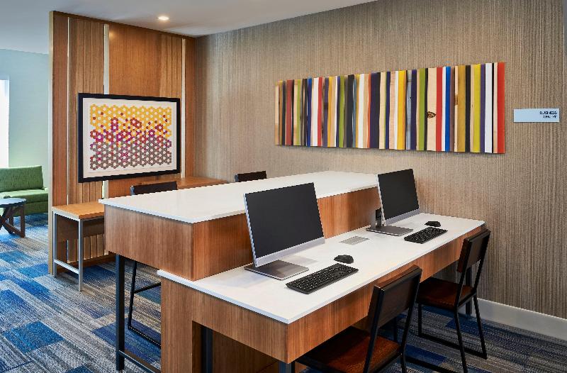 酒店 Holiday Inn Express & Suites Windsor East   Lakeshore, An Ihg