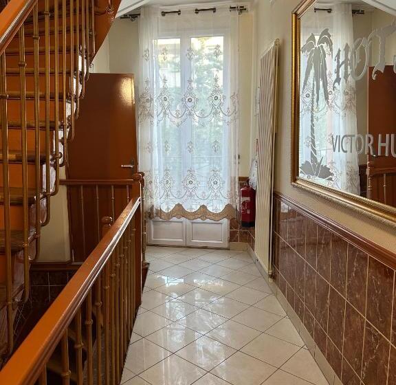 هتل Hôtel Victor Hugo