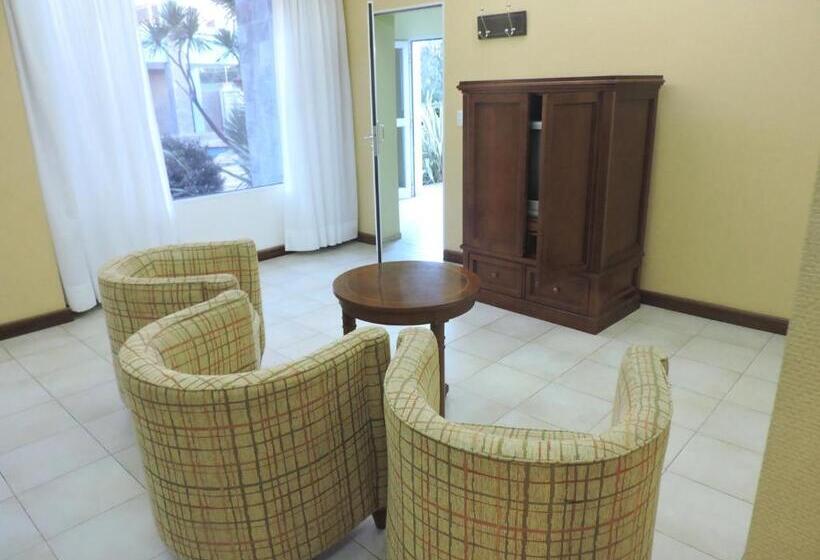 Los Aromos Apart Spa