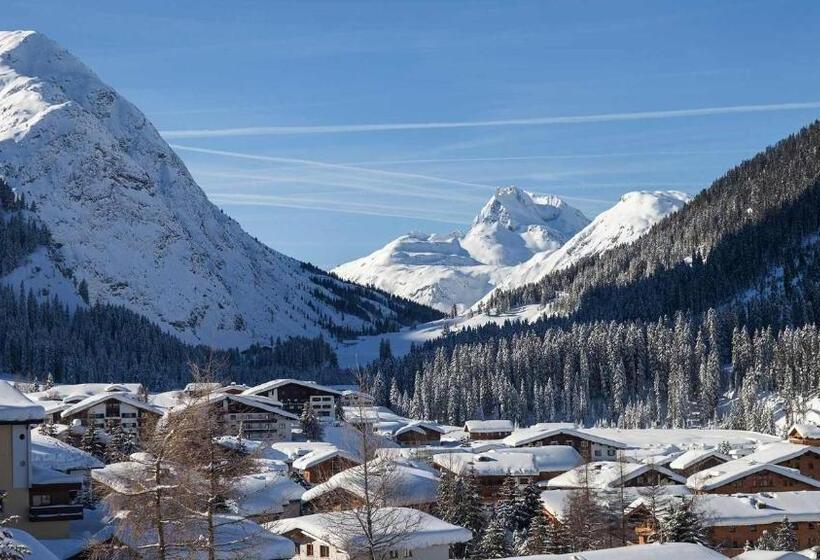 پانسیون Sandbur Das Walserhaus