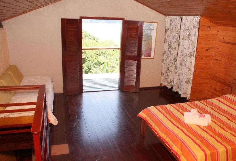 פנסיון Waldhaus   A Pousada Do Remo