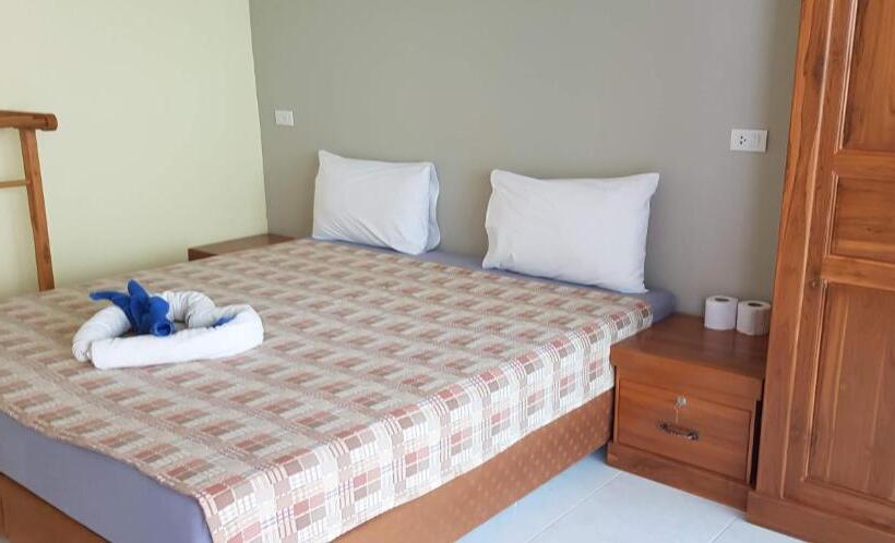 استراحتگاه Khaolak Summer House 2
