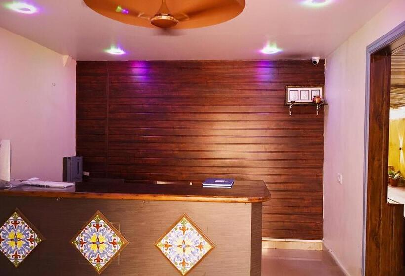 منتجع Fabescape Orient Royal