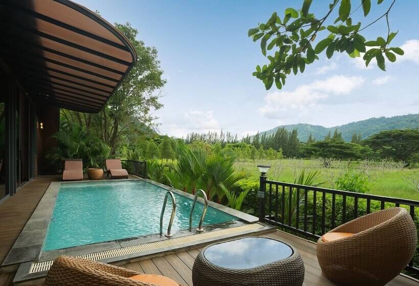 استراحتگاه The Hidden Village Khao Yai