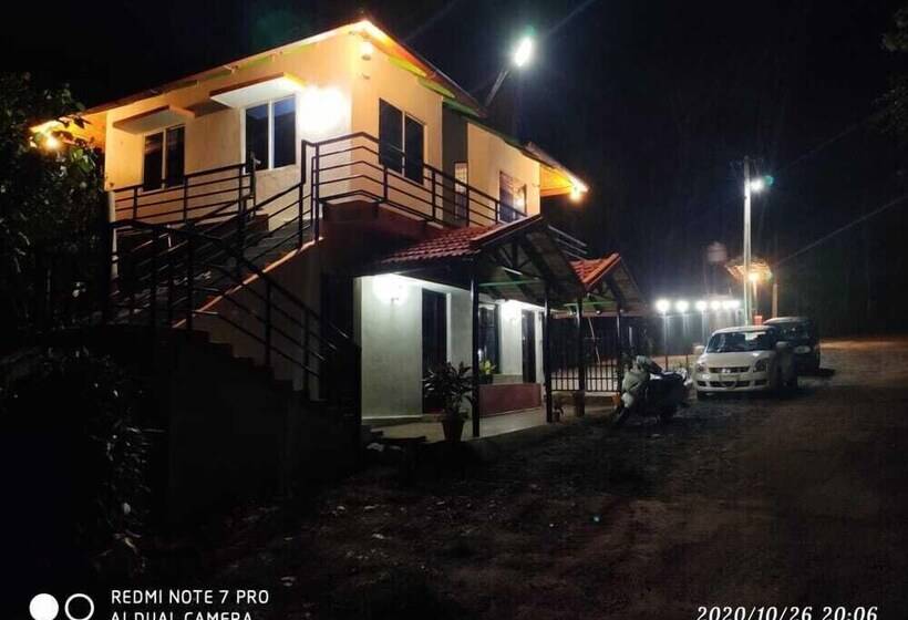 住宿加早餐  Suggi Nature Resort Coorg