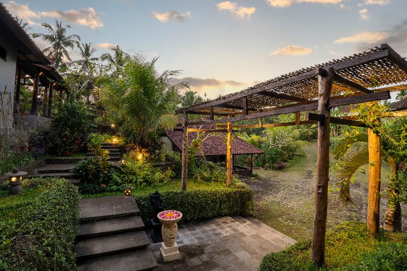 호텔 Amanuba Ersadeva Resort Jembrana Bali