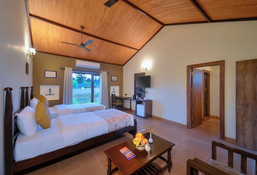 ホテル Aranyak Resort Kanha