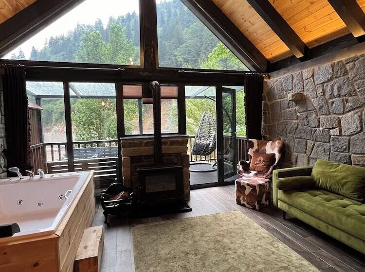 בית מלון כפרי Ayder Vanak Stone Suites