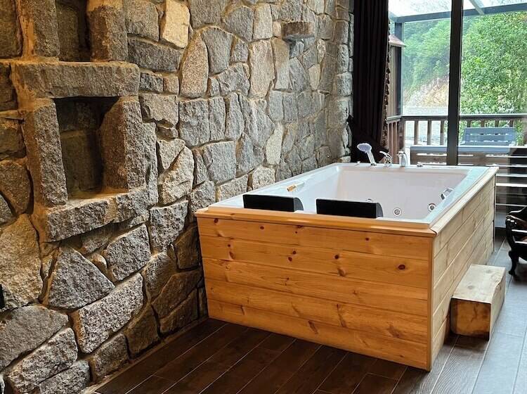 בית מלון כפרי Ayder Vanak Stone Suites