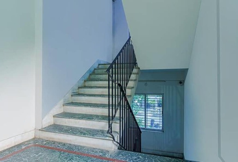 هتل Fabexpress Yatika Residency