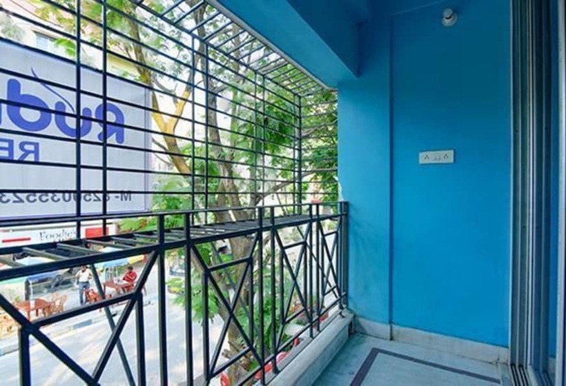 هتل Fabexpress Yatika Residency