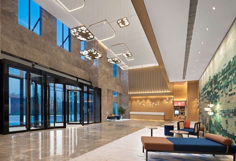 فندق Hilton Garden Inn Zigong High Tech Zone