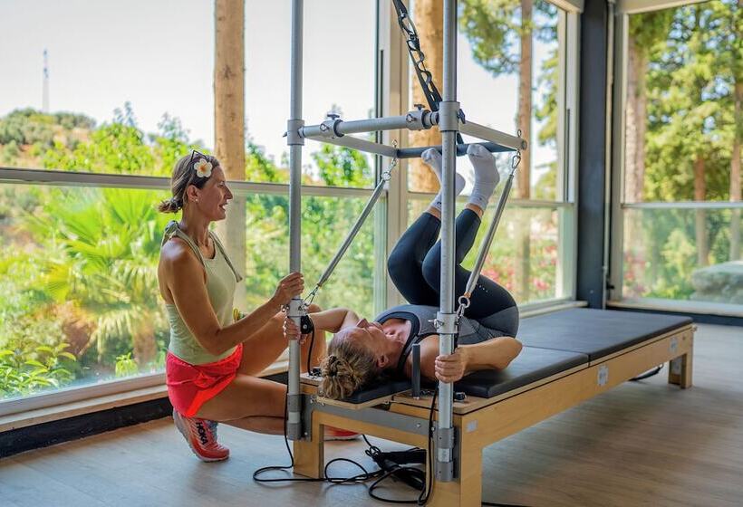 酒店 Kairos Valley Health & Nature Resort