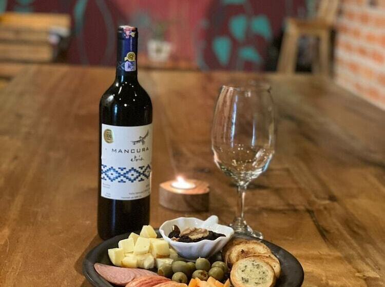 هتل Margarit Boutique