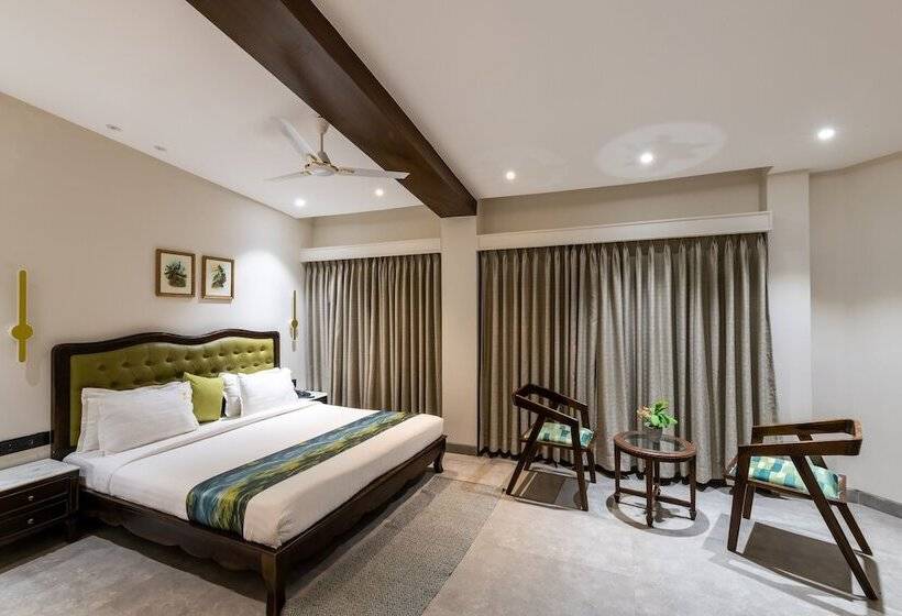 ホテル Parijat Lake Resort By Goldmark, Madhai  Satpura National Park