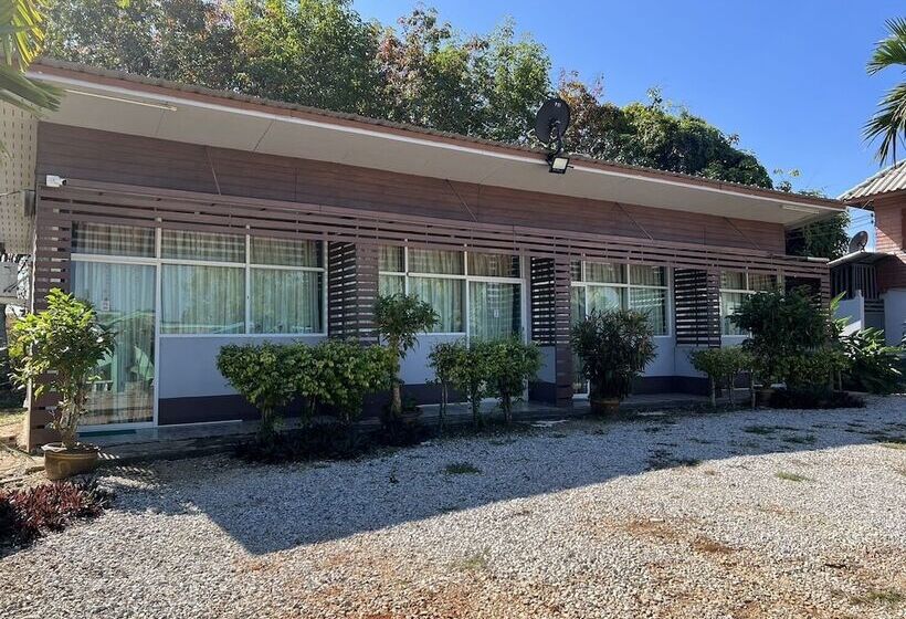 هتل Pinmanee Resort And Homestay