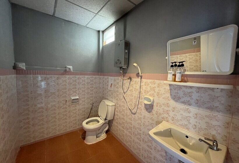 هتل Pinmanee Resort And Homestay