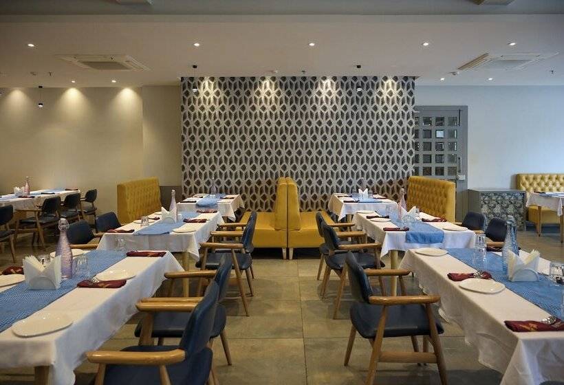 בית מלון כפרי Poonam Residency
