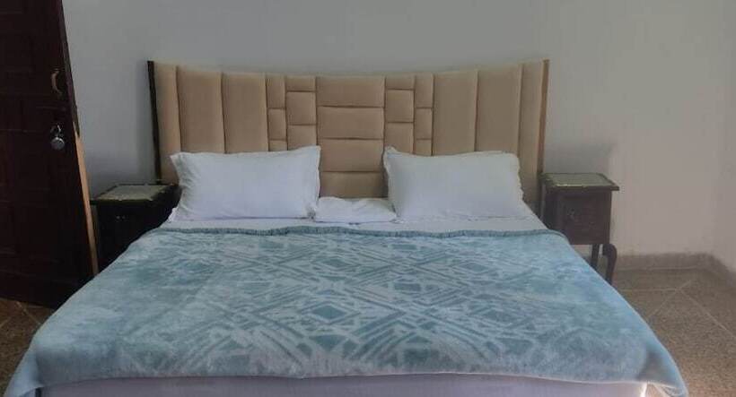 호텔 The Palm Bliss Resort