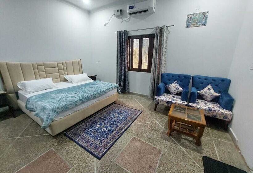 호텔 The Palm Bliss Resort