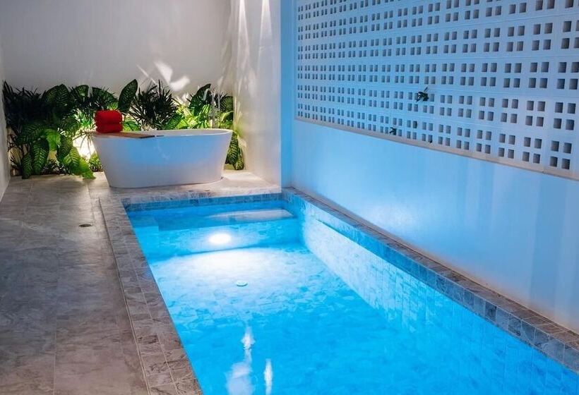 فندق The Pin Boutique Resort Krabi