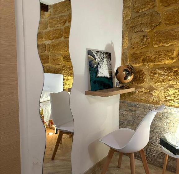 پانسیون Home Via Neve