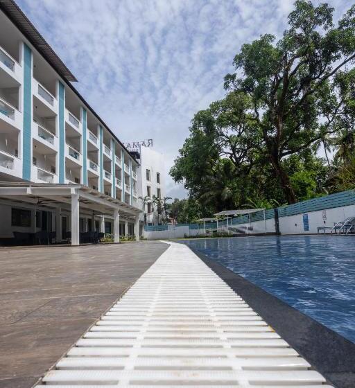 리조트 Ramada By Wyndham Goa Arpora