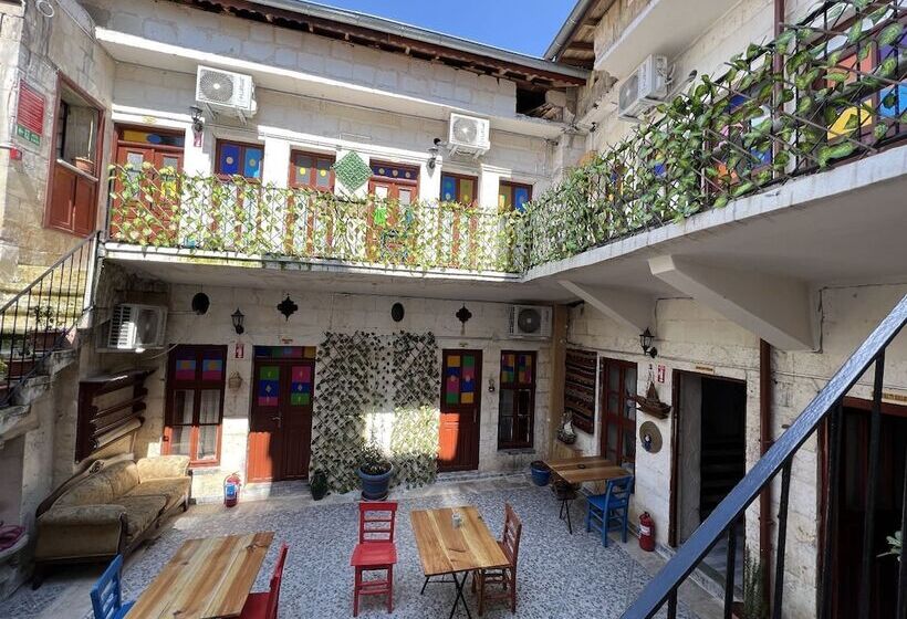 تختخواب و صبحانه Gökhan Bey Konağı