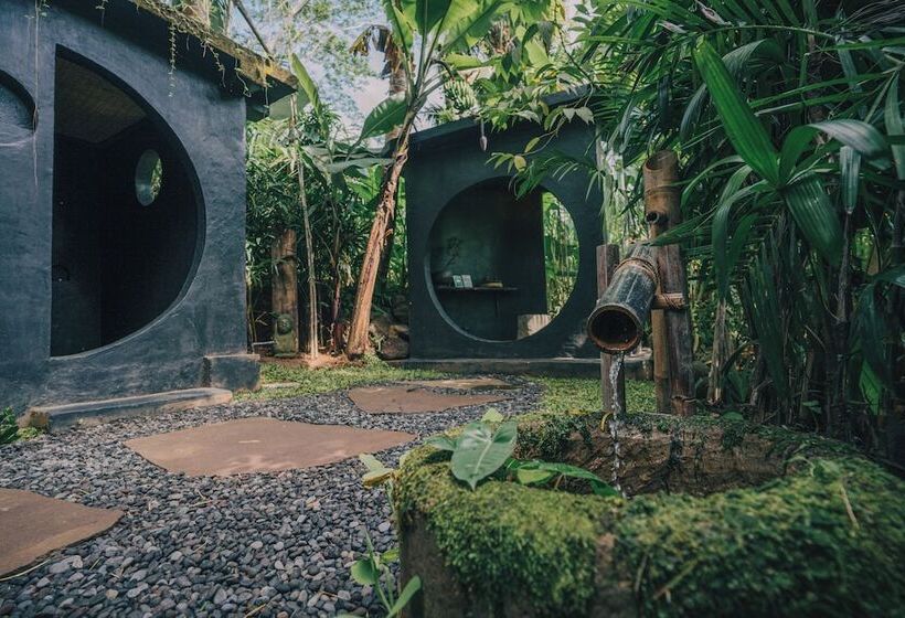 住宿加早餐  Hideout Eco Bamboo House Bali