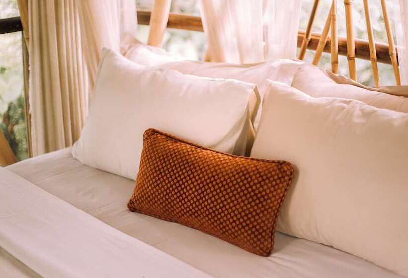 住宿加早餐  Hideout Eco Bamboo House Bali