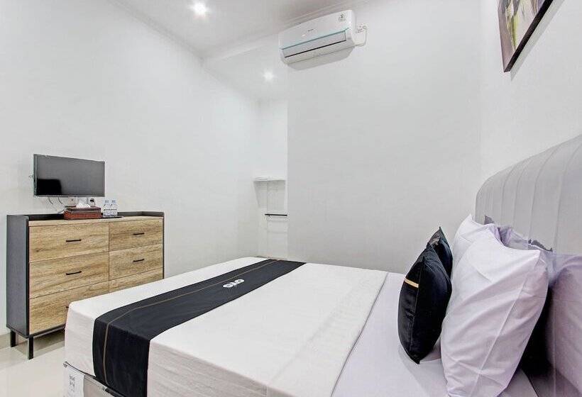 Collection O 93019 Ketemon Hotel & Resto