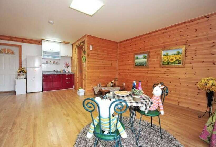 Gyeongju Ocean Tour Pension
