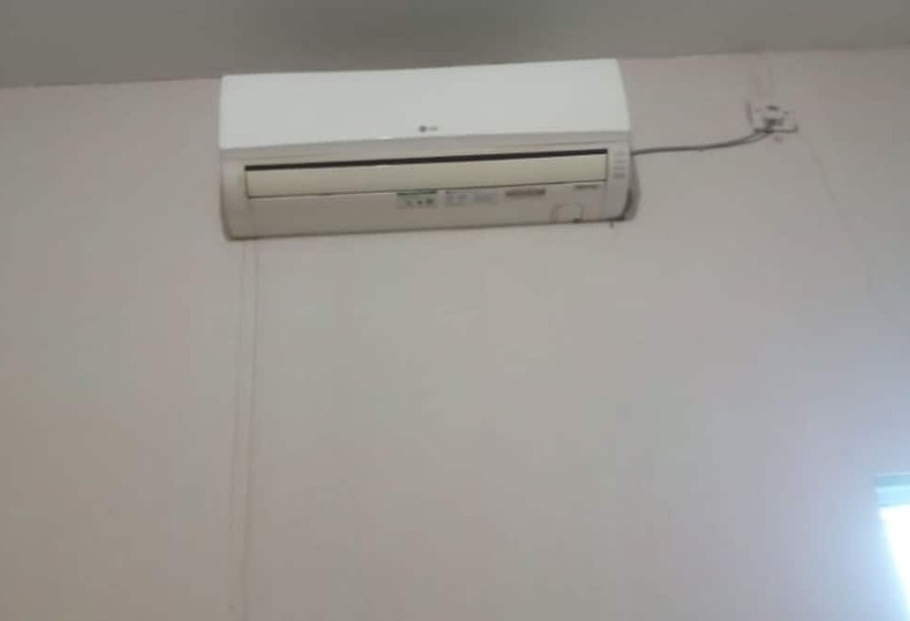 هتل Andesta Guest House Syariah By Oyo