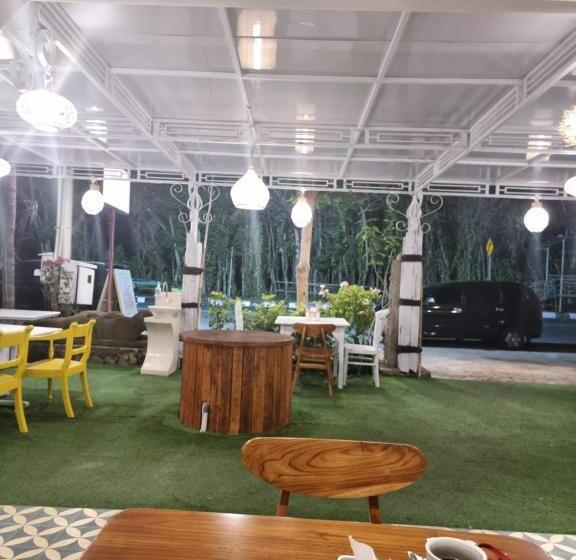 فندق Attara Inn Senggigi