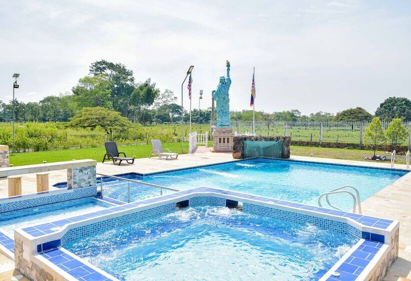 هتل Cabañas American Dream