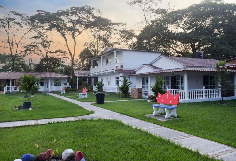 هتل Cabañas American Dream