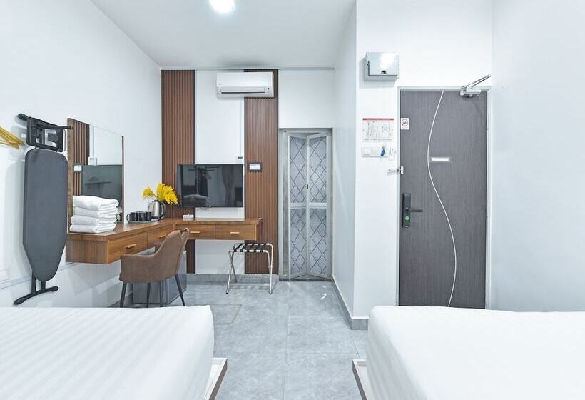 酒店 Capital O 90882 Padi